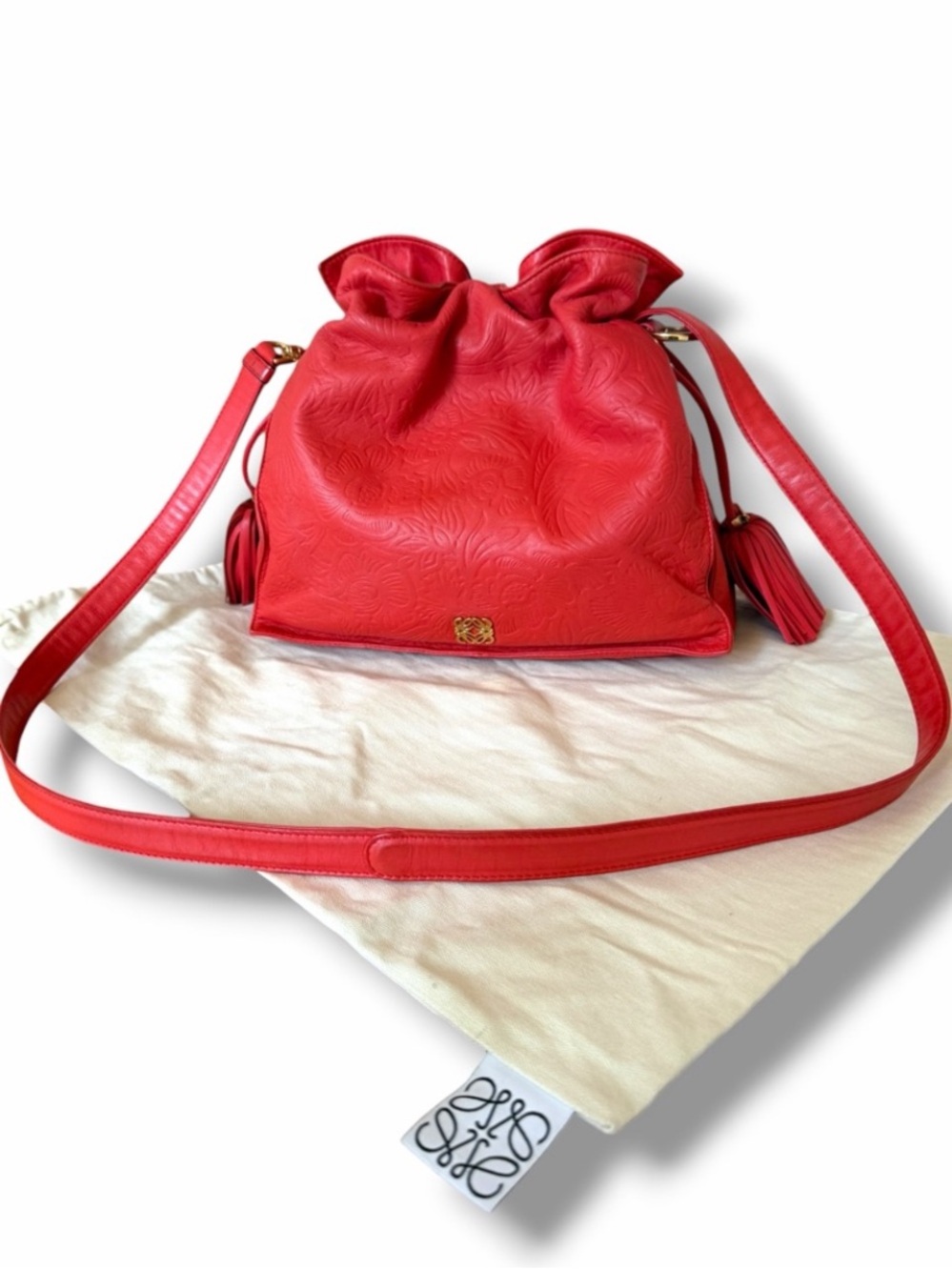 Rare 2014 Loewe Flamenco 30 Red Coral Embossed Nappa Leather Tassel Bag Gold